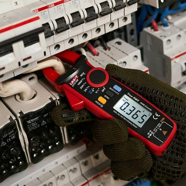 Токовые клещи UNI-T UT210E