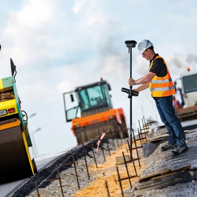 GNSS приёмник LEICA GS18T LTE&UHF (минимальный)