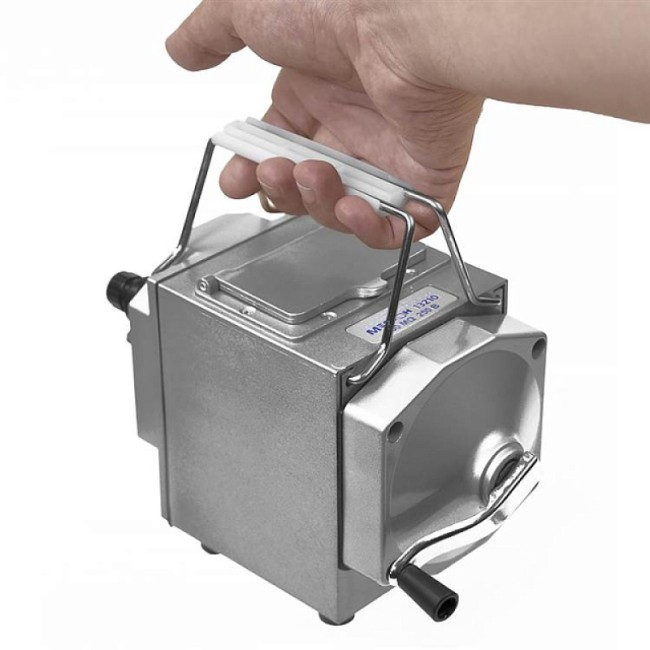 Измеритель сопротивления изоляции (мегаомметр) МЕГЕОН 13210