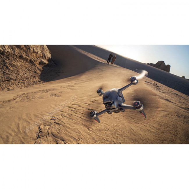 Квадрокоптер DJI FPV