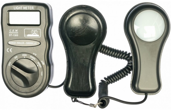 Люксметр CEM DT-1300